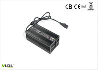 इलेक्ट्रिक फ़्लोर स्वीपर 60v बैटरी चार्जर 5 एम्प्स इंटेलिजेंट PWM चार्जिंग PFC 110 - 230V इनपुट