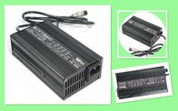 3 - पिन XLR या क्लिप्स कनेक्टर के साथ ऑटोमोटिव बैटरियों के लिए लाइट वेट 24V 5A पोर्टेबल चार्जर