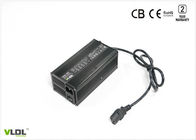 लिथियम या लीड एसिड बैटरी रिवर्स पोलारिटी के लिए इलेक्ट्रिक मोटरसाइकिल पीएफसी बैटरी चार्जर 48V 6A